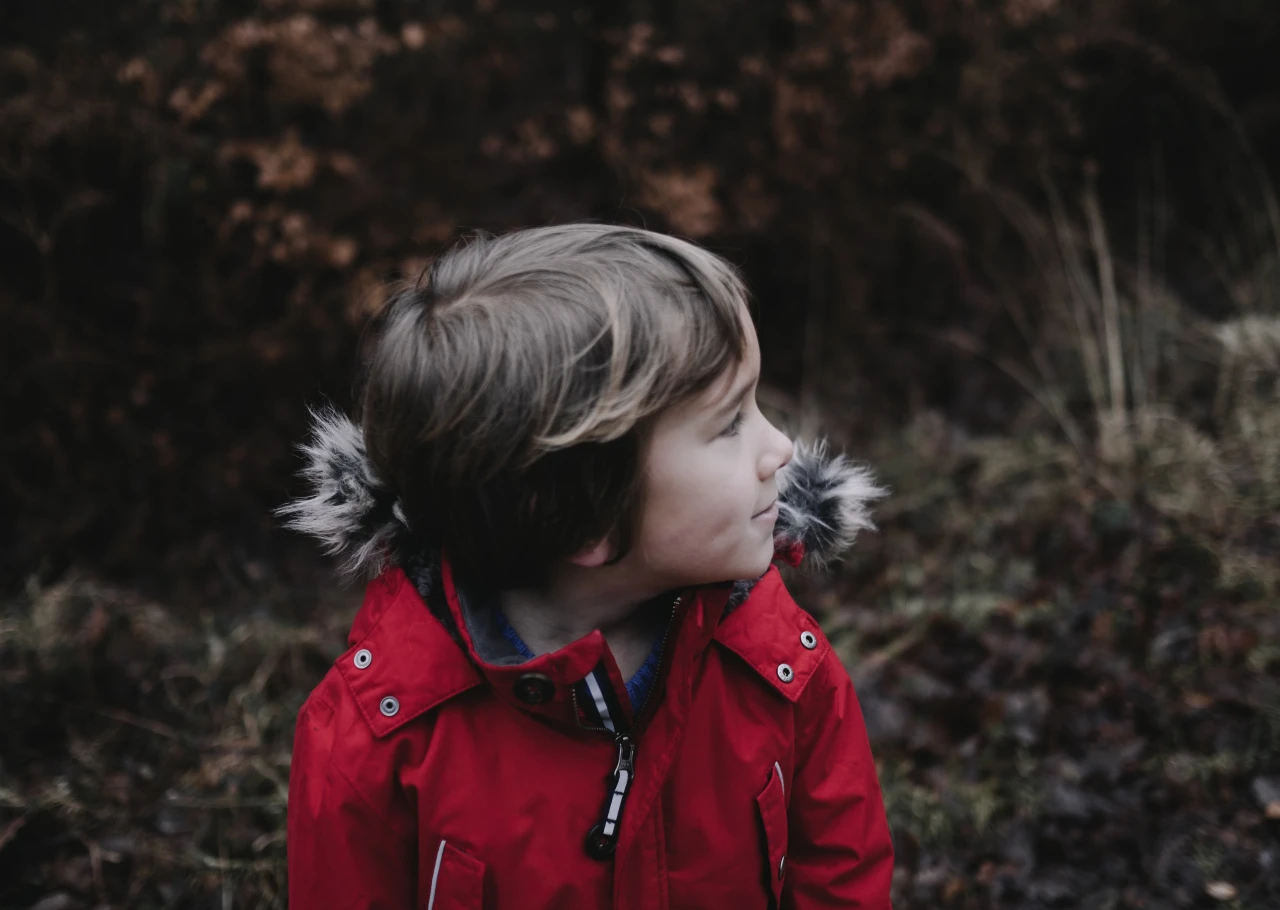 playing-outdoors-winter