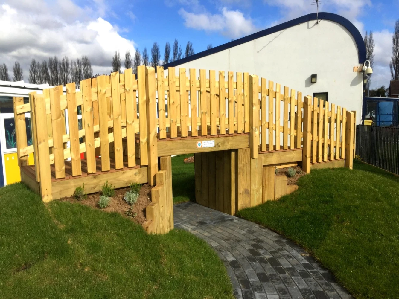 Natural Bridges for School Playgrounds