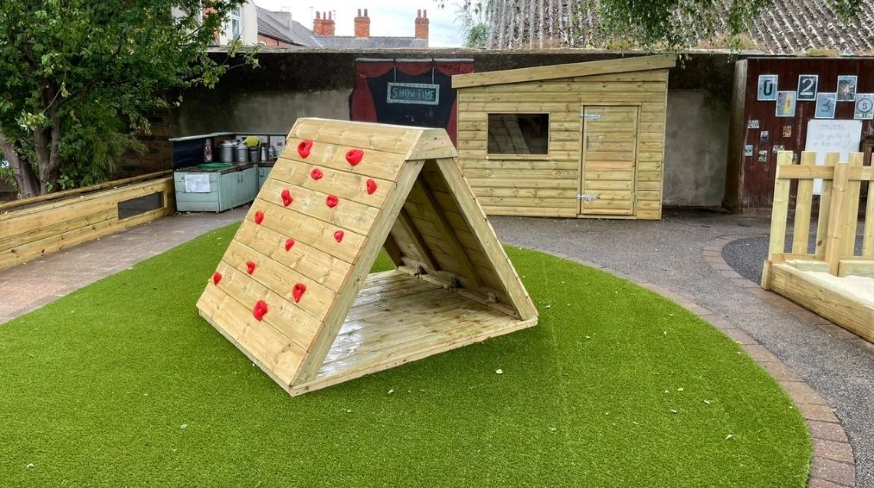 Outdoor Nature Play Area